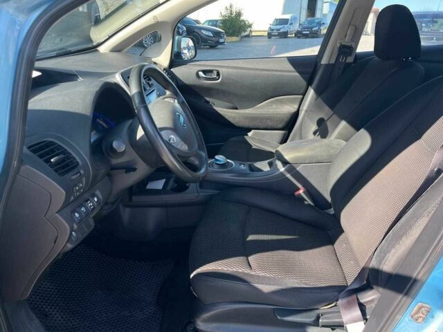 Синий Ниссан Лиф, объемом двигателя 0 л и пробегом 218 тыс. км за 4290 $, фото 10 на Automoto.ua