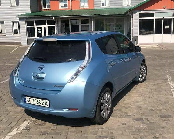 Синий Ниссан Лиф, объемом двигателя 0 л и пробегом 164 тыс. км за 5700 $, фото 7 на Automoto.ua
