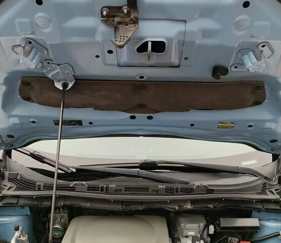 Синій Ніссан Ліф, об'ємом двигуна 0 л та пробігом 103 тис. км за 7400 $, фото 25 на Automoto.ua