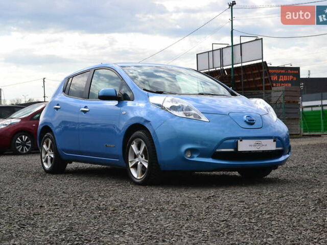 Синій Ніссан Ліф, об'ємом двигуна 0 л та пробігом 124 тис. км за 6800 $, фото 4 на Automoto.ua