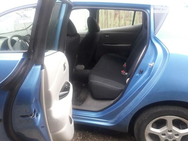 Синий Ниссан Лиф, объемом двигателя 0 л и пробегом 109 тыс. км за 7800 $, фото 6 на Automoto.ua