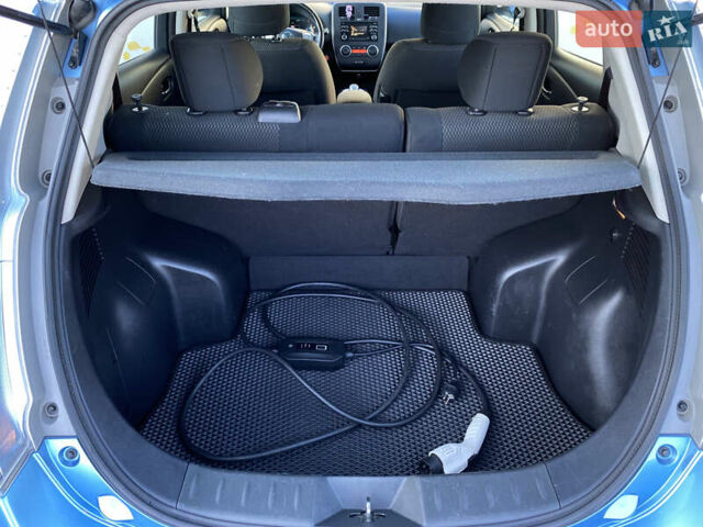 Синій Ніссан Ліф, об'ємом двигуна 0 л та пробігом 125 тис. км за 5700 $, фото 23 на Automoto.ua