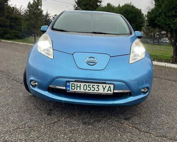 Синій Ніссан Ліф, об'ємом двигуна 0 л та пробігом 191 тис. км за 5500 $, фото 2 на Automoto.ua
