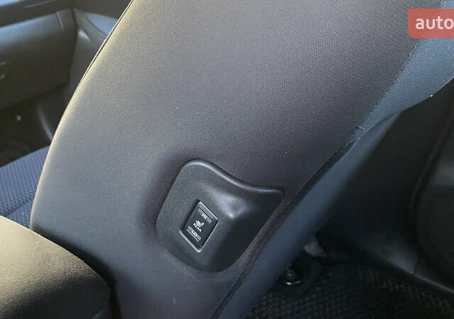 Синій Ніссан Ліф, об'ємом двигуна 0 л та пробігом 125 тис. км за 5700 $, фото 26 на Automoto.ua