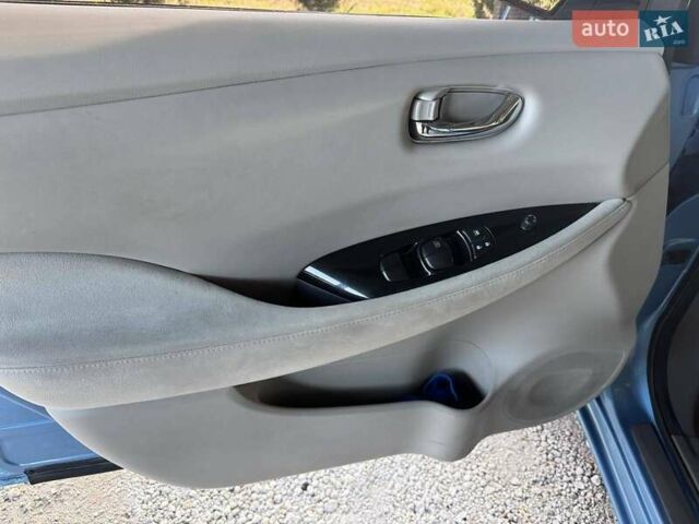 Синий Ниссан Лиф, объемом двигателя 0 л и пробегом 107 тыс. км за 7400 $, фото 7 на Automoto.ua