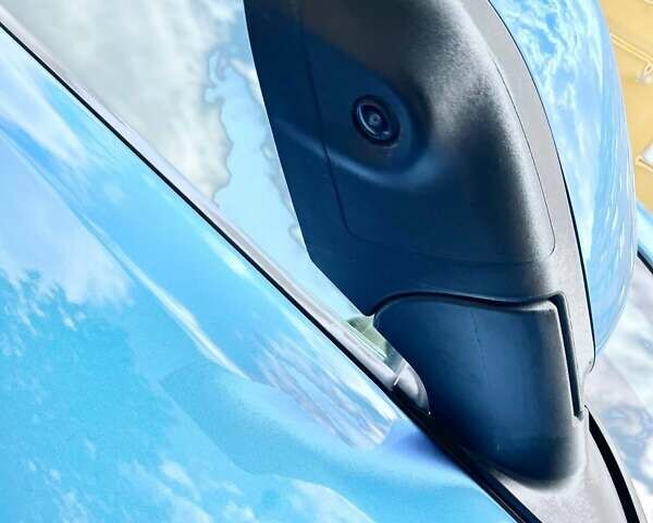 Синий Ниссан Лиф, объемом двигателя 0 л и пробегом 106 тыс. км за 7500 $, фото 25 на Automoto.ua