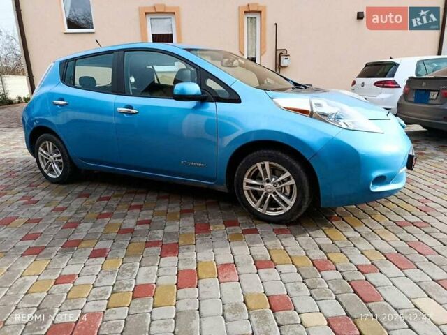 Синій Ніссан Ліф, об'ємом двигуна 0 л та пробігом 131 тис. км за 5750 $, фото 1 на Automoto.ua