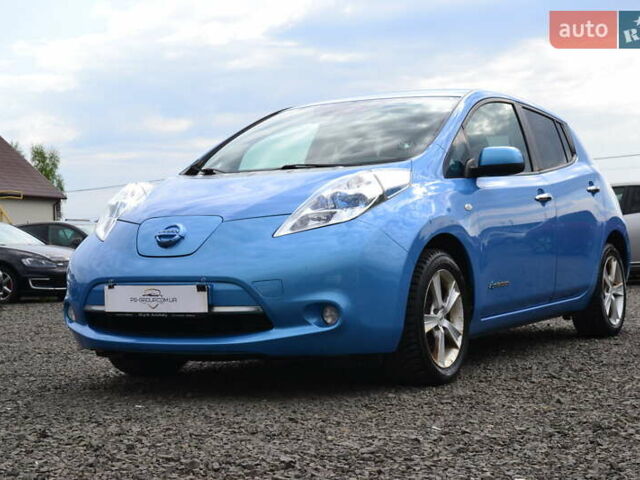 Синій Ніссан Ліф, об'ємом двигуна 0 л та пробігом 124 тис. км за 6800 $, фото 1 на Automoto.ua