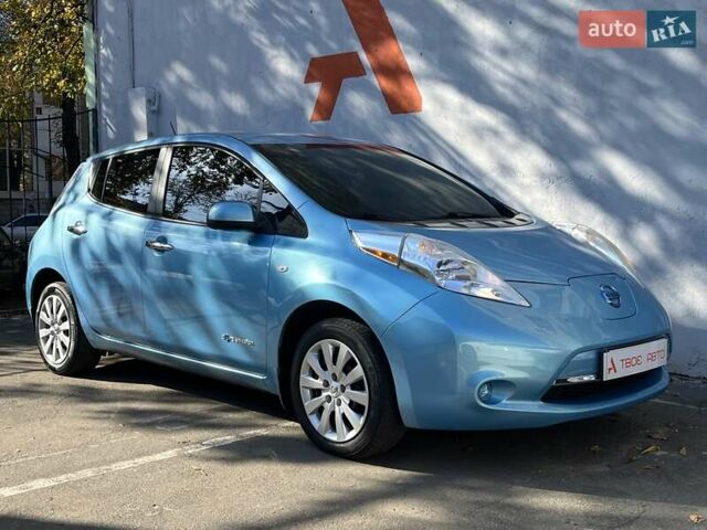 Синій Ніссан Ліф, об'ємом двигуна 0 л та пробігом 112 тис. км за 7490 $, фото 13 на Automoto.ua