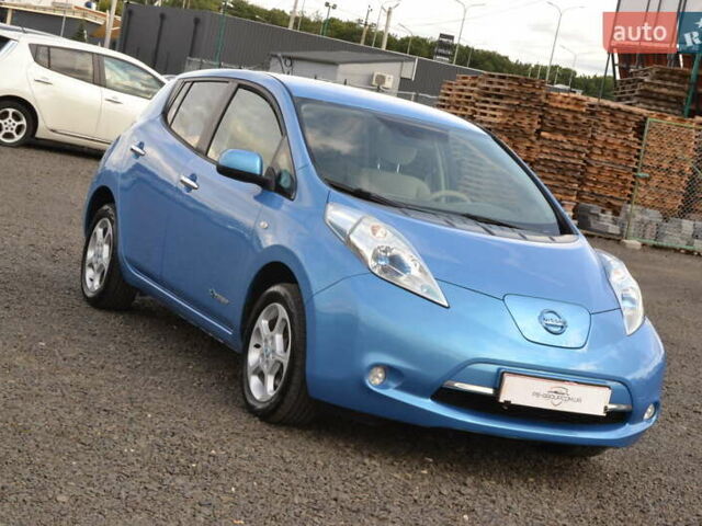 Синий Ниссан Лиф, объемом двигателя 0 л и пробегом 112 тыс. км за 6700 $, фото 3 на Automoto.ua