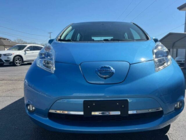 Синий Ниссан Лиф, объемом двигателя 0 л и пробегом 86 тыс. км за 3400 $, фото 1 на Automoto.ua