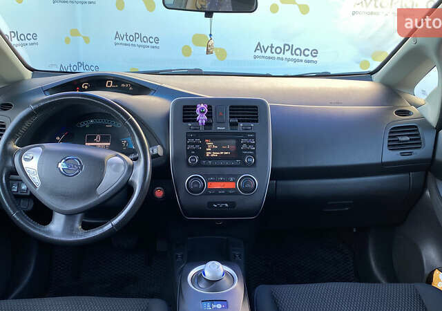Синій Ніссан Ліф, об'ємом двигуна 0 л та пробігом 125 тис. км за 5700 $, фото 24 на Automoto.ua