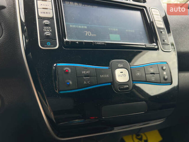 Синий Ниссан Лиф, объемом двигателя 0 л и пробегом 80 тыс. км за 5750 $, фото 20 на Automoto.ua