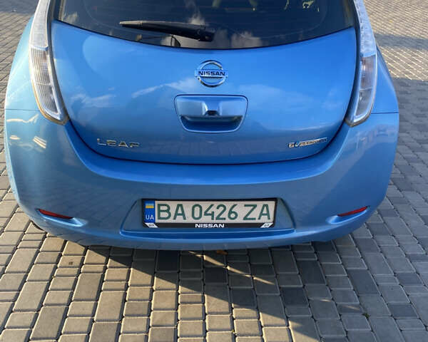 Синій Ніссан Ліф, об'ємом двигуна 0 л та пробігом 106 тис. км за 7500 $, фото 16 на Automoto.ua