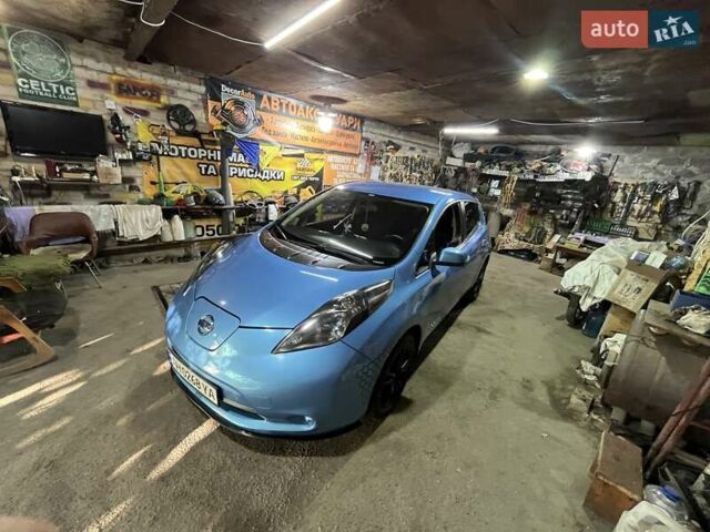 Синій Ніссан Ліф, об'ємом двигуна 0 л та пробігом 97 тис. км за 5200 $, фото 10 на Automoto.ua