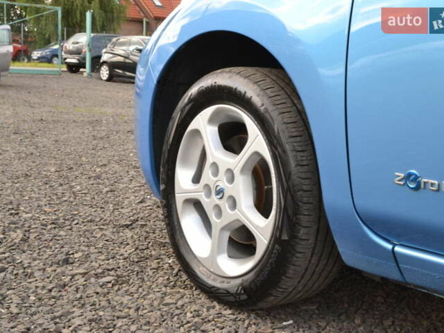 Синий Ниссан Лиф, объемом двигателя 0 л и пробегом 112 тыс. км за 6700 $, фото 32 на Automoto.ua