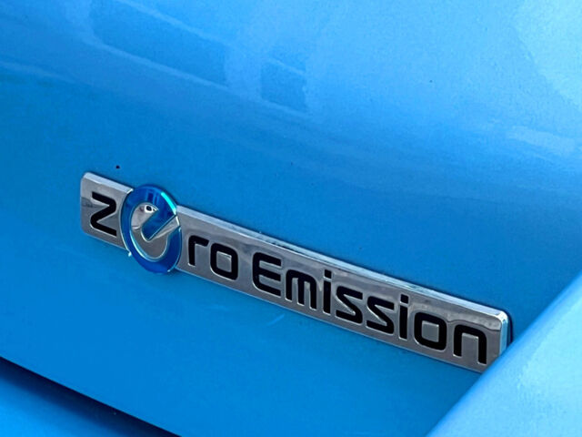 Синій Ніссан Ліф, об'ємом двигуна 2.4 л та пробігом 142 тис. км за 8300 $, фото 29 на Automoto.ua