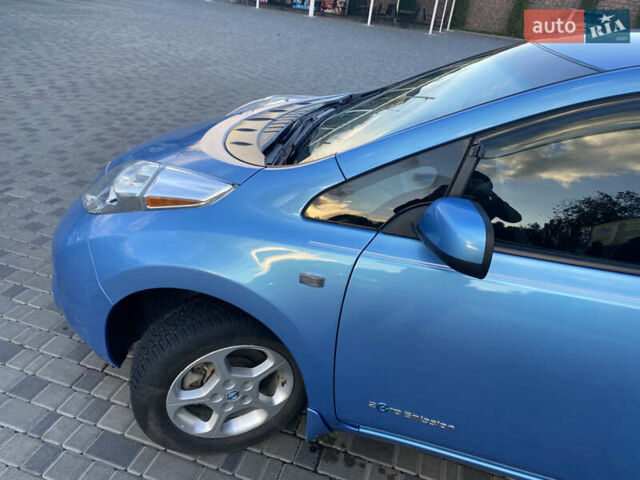 Синій Ніссан Ліф, об'ємом двигуна 0 л та пробігом 106 тис. км за 7500 $, фото 3 на Automoto.ua