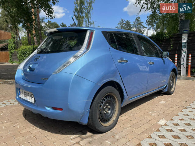 Синий Ниссан Лиф, объемом двигателя 0 л и пробегом 320 тыс. км за 5000 $, фото 5 на Automoto.ua