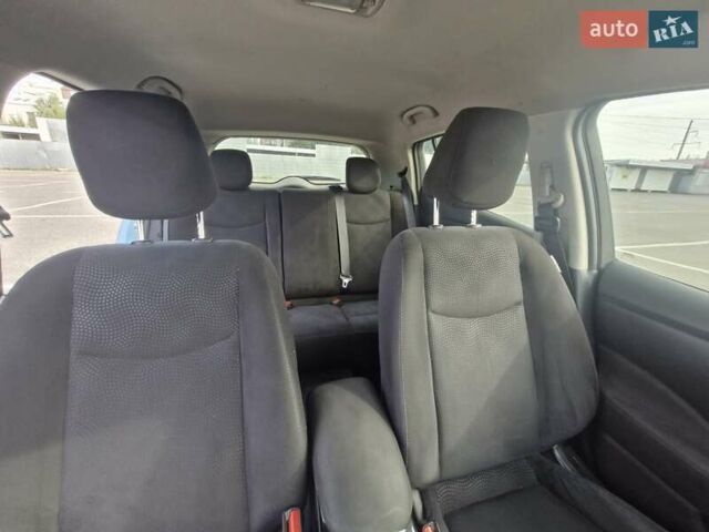 Синий Ниссан Лиф, объемом двигателя 0 л и пробегом 213 тыс. км за 5500 $, фото 20 на Automoto.ua