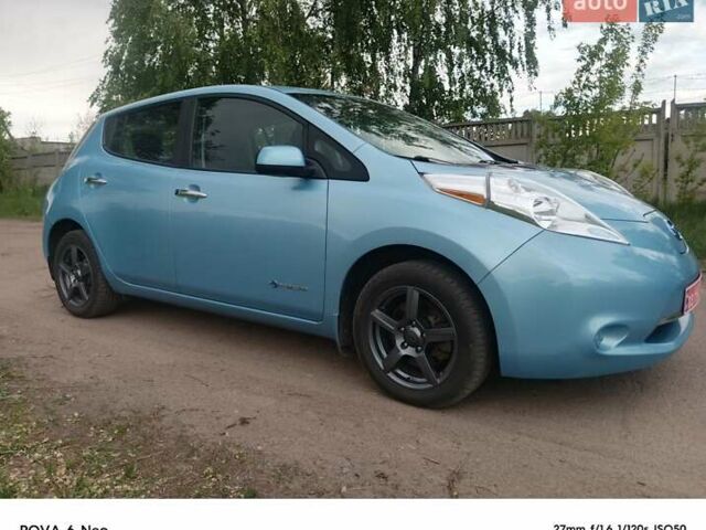 Синій Ніссан Ліф, об'ємом двигуна 0 л та пробігом 103 тис. км за 7400 $, фото 35 на Automoto.ua