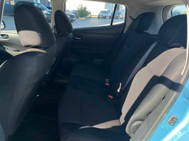 Синий Ниссан Лиф, объемом двигателя 0 л и пробегом 218 тыс. км за 4290 $, фото 20 на Automoto.ua