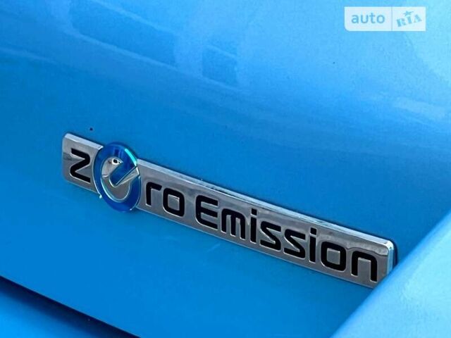 Синій Ніссан Ліф, об'ємом двигуна 0 л та пробігом 142 тис. км за 6799 $, фото 21 на Automoto.ua