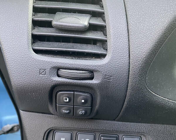 Синий Ниссан Лиф, объемом двигателя 0 л и пробегом 104 тыс. км за 6899 $, фото 14 на Automoto.ua