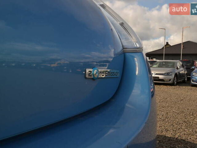 Синий Ниссан Лиф, объемом двигателя 0 л и пробегом 112 тыс. км за 6700 $, фото 27 на Automoto.ua