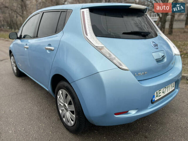 Синій Ніссан Ліф, об'ємом двигуна 0 л та пробігом 117 тис. км за 7600 $, фото 3 на Automoto.ua