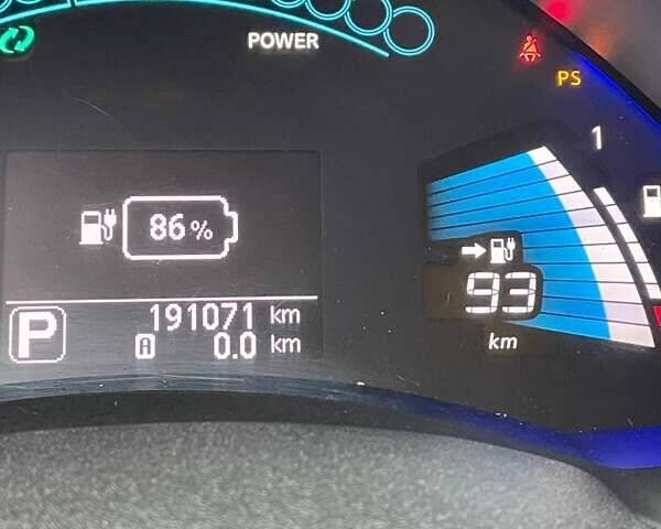 Синій Ніссан Ліф, об'ємом двигуна 0 л та пробігом 191 тис. км за 5500 $, фото 29 на Automoto.ua