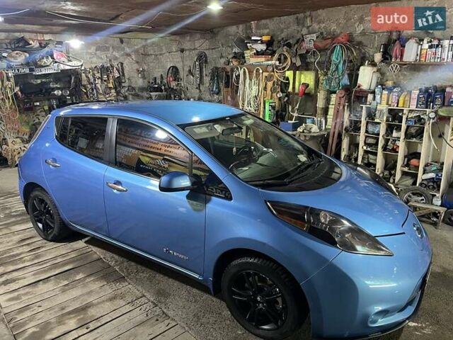 Синій Ніссан Ліф, об'ємом двигуна 0 л та пробігом 97 тис. км за 5200 $, фото 21 на Automoto.ua