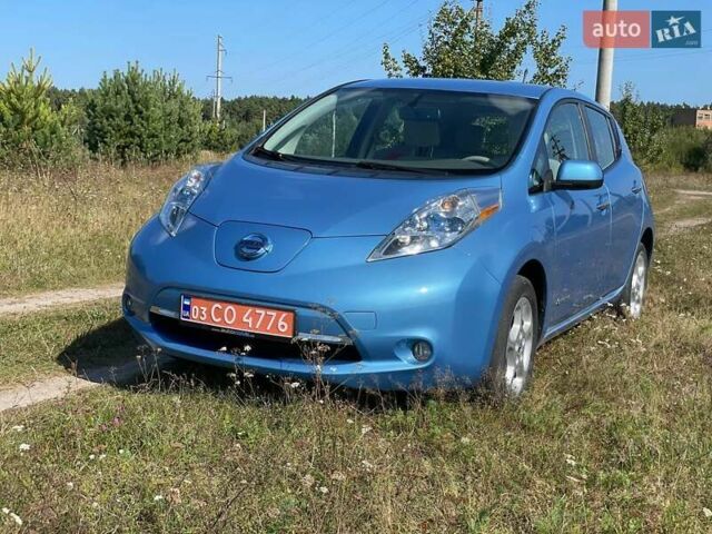 Синий Ниссан Лиф, объемом двигателя 0 л и пробегом 106 тыс. км за 7500 $, фото 4 на Automoto.ua