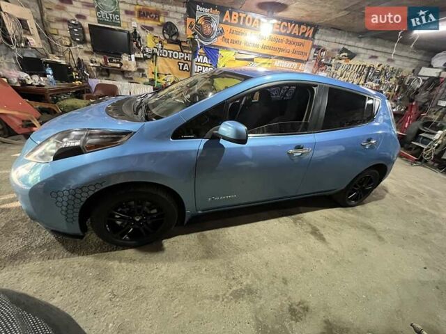 Синій Ніссан Ліф, об'ємом двигуна 0 л та пробігом 97 тис. км за 5200 $, фото 14 на Automoto.ua