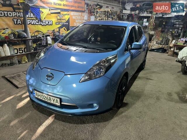 Синій Ніссан Ліф, об'ємом двигуна 0 л та пробігом 97 тис. км за 5200 $, фото 7 на Automoto.ua