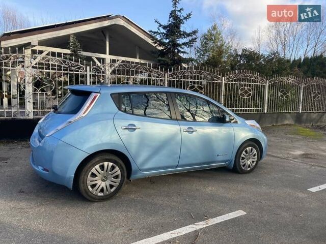 Синий Ниссан Лиф, объемом двигателя 0 л и пробегом 190 тыс. км за 6400 $, фото 2 на Automoto.ua