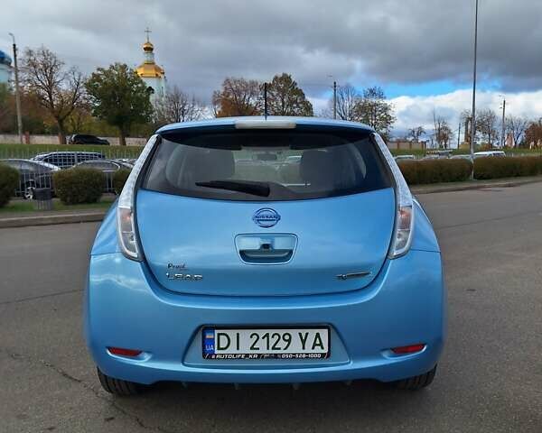 Синий Ниссан Лиф, объемом двигателя 0 л и пробегом 141 тыс. км за 7150 $, фото 7 на Automoto.ua