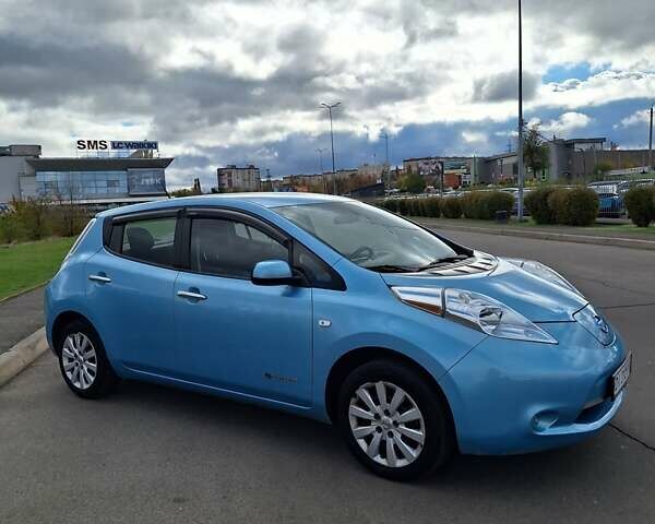 Синий Ниссан Лиф, объемом двигателя 0 л и пробегом 141 тыс. км за 7150 $, фото 5 на Automoto.ua