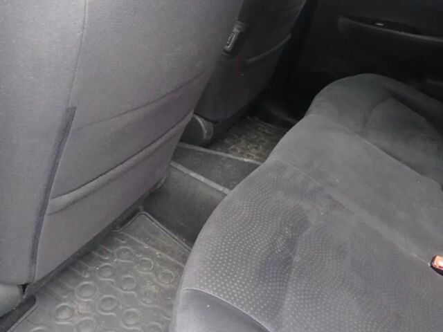 Синий Ниссан Лиф, объемом двигателя 0 л и пробегом 91 тыс. км за 8000 $, фото 13 на Automoto.ua