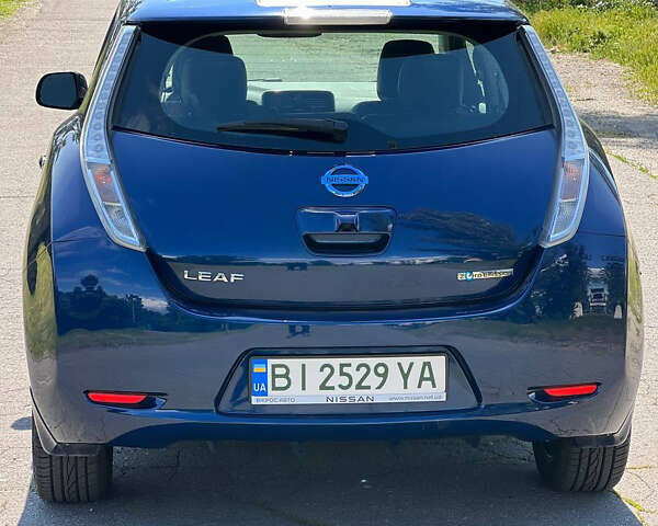 Синий Ниссан Лиф, объемом двигателя 0 л и пробегом 101 тыс. км за 10400 $, фото 9 на Automoto.ua