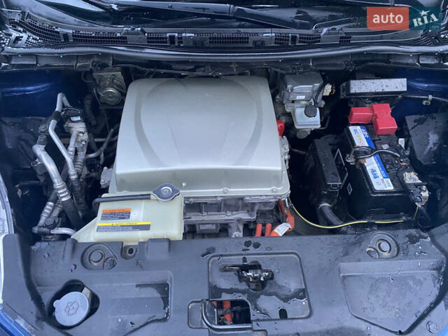 Синій Ніссан Ліф, об'ємом двигуна 0 л та пробігом 96 тис. км за 6200 $, фото 18 на Automoto.ua