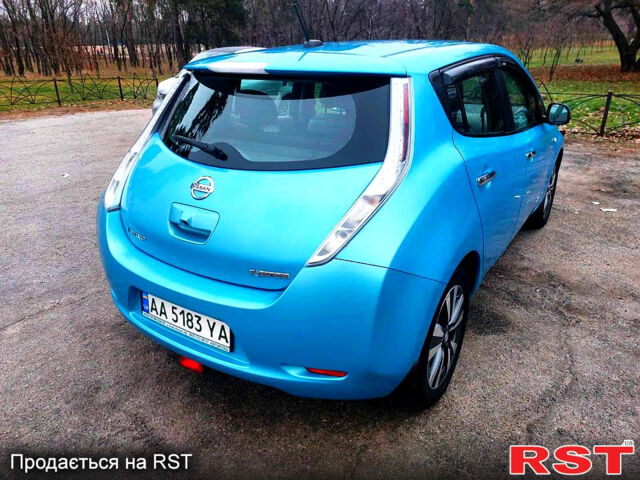 Синий Ниссан Лиф, объемом двигателя 0 л и пробегом 154 тыс. км за 6500 $, фото 2 на Automoto.ua