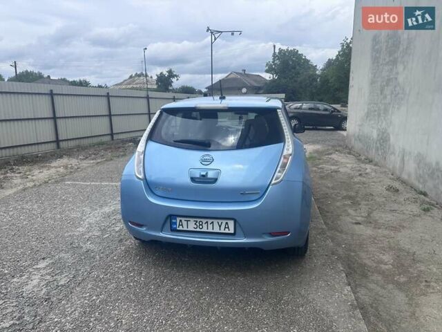 Синий Ниссан Лиф, объемом двигателя 0 л и пробегом 109 тыс. км за 6800 $, фото 5 на Automoto.ua