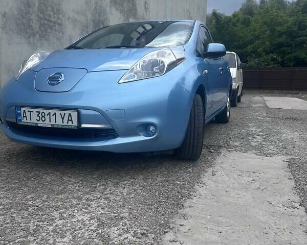 Синий Ниссан Лиф, объемом двигателя 0 л и пробегом 109 тыс. км за 6800 $, фото 14 на Automoto.ua