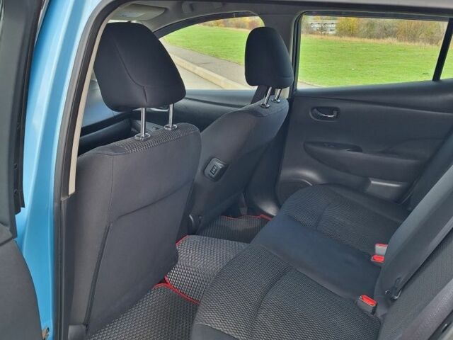 Синий Ниссан Лиф, объемом двигателя 0 л и пробегом 141 тыс. км за 7150 $, фото 6 на Automoto.ua