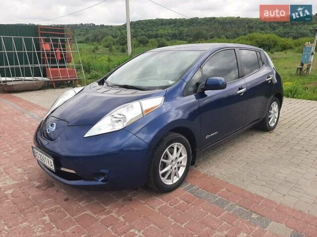 Синий Ниссан Лиф, объемом двигателя 0 л и пробегом 129 тыс. км за 8200 $, фото 1 на Automoto.ua