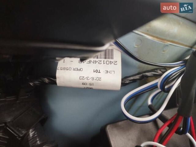 Синий Ниссан Лиф, объемом двигателя 0 л и пробегом 160 тыс. км за 6700 $, фото 11 на Automoto.ua