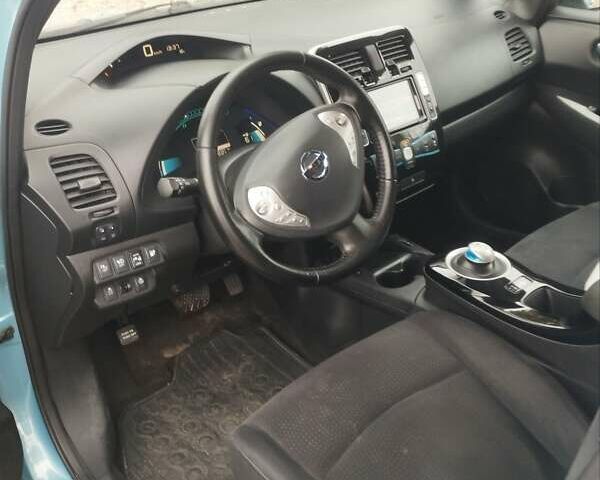 Синий Ниссан Лиф, объемом двигателя 0 л и пробегом 160 тыс. км за 6700 $, фото 17 на Automoto.ua
