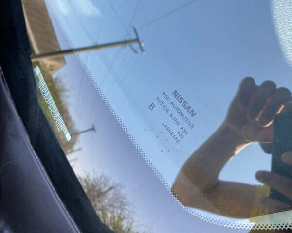 Синий Ниссан Лиф, объемом двигателя 0 л и пробегом 101 тыс. км за 8700 $, фото 29 на Automoto.ua