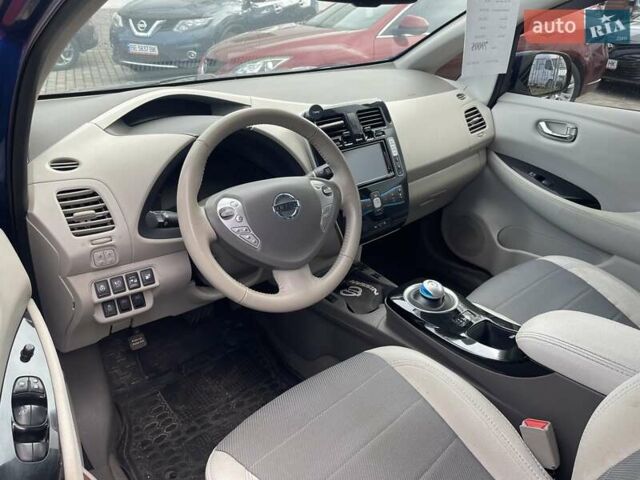 Синий Ниссан Лиф, объемом двигателя 0 л и пробегом 126 тыс. км за 7900 $, фото 6 на Automoto.ua